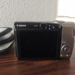 CANON キヤノン IXY DIGITAL 800 IS 　800 IS　コンパクトデジタルカメラ PC1176 シルバーカラー 動作未確認 ジャンク品扱の画像