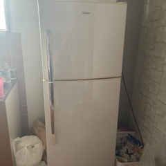 冷蔵庫　Haier 232L