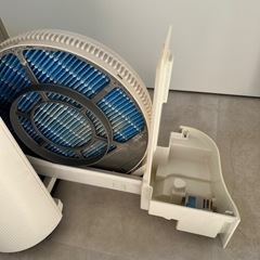 シャープ加湿器　2019年製の画像
