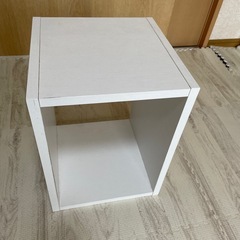 カラーボックス