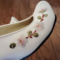 チマチョゴリ衣装の靴コッシンの画像