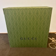GUCCI  特大空箱の画像