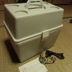 CROWN （9800円購入品）車載用 温蔵 / 冷蔵庫 お譲りします。＊石川県＊美川より＊期間限定の画像