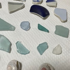 シーグラス、貝殻など。ハンドメイドにいかがでしょうか？の画像
