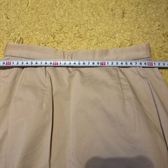 中古  ベージュのロングスカートの画像