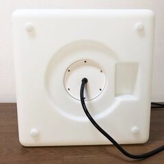 LEDキューブチェア　防水・装飾・電飾RGB間接照明　イルミネーション椅子Curacion　フラッシュキューブ　光る家具シリーズの画像