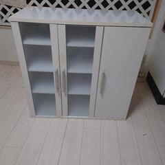 ニトリ　食器棚