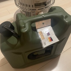 TOYOTOMI ストーブ＋灯油缶の画像