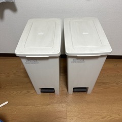 ゴミ箱（30L）×2の画像