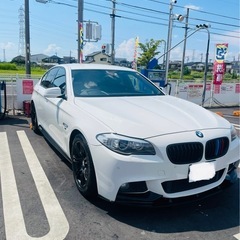 BMW 523i Mスポーツパッケージ
