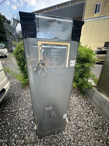 大型冷蔵庫