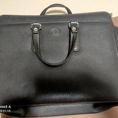 本革　男用　バッグ