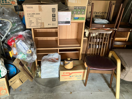 ★本日まで2000円！★ 売切処分！！　食器棚　収納棚