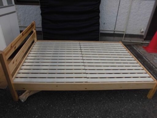ダブルベッド\u0026マットレス 良品計画\u0026ニトリ 組立式 幅：約143cm 高さ：約74cm 奥行：約201.5cm 中古品【取りに来られる方限定】