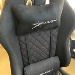E-WIN ゲーミングチェア　の画像