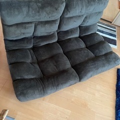 とても便利な持ち運び、折り畳みできる2人掛けソファー　座椅子の画像