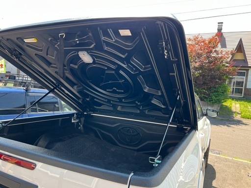 ハイラックストノカバー