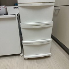 収納　引き出し