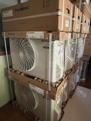 エアコン交換　8月9月即日可能　以降空きあり　六畳用、工事可能です。処分込み