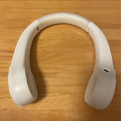 ポータブルファン 首かけ 扇風機の画像