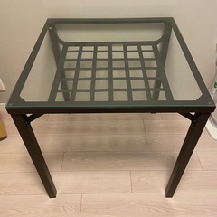 ダイニングテーブル　ガラス　IKEA