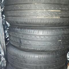 【値下げしました】フリード タイヤ 185/65R15の画像