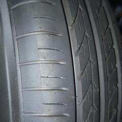 【値下げしました】フリード タイヤ 185/65R15の画像