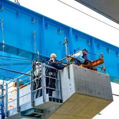 【足場工事】1日ベンチプレス100回で日給最高2万円貰ってます！【株式会社前原工業】の画像