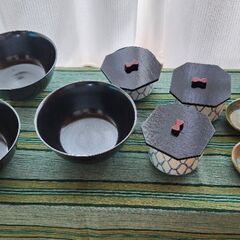 No.43どんぶりなど食器差し上げます。