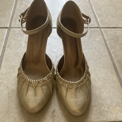 【USED】☆パーティー用☆ハイヒール☆ゴールド☆24cm☆AC...