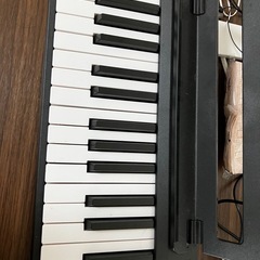 電子ピアノ88鍵盤　イヤホンジャック壊れてる