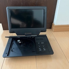 トウシバDVDプレイヤー使用回数少なく美品です。