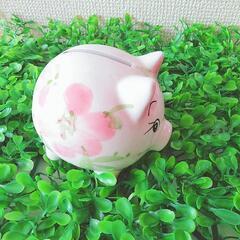 つぶらな瞳が可愛い❤小ぶりな豚さん❤貯金箱の画像
