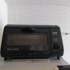 電子レンジとトースターの画像