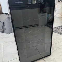 ワインセラー　アイリスオーヤマ