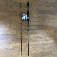 釣り　
ルアーロッド、リールセット