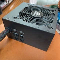 CORSAIR CM600M電源の画像