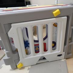 ベビーサークルの画像