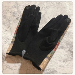 ꒰未使用꒱スマホ操作可能 裏起毛 暖か 柔らか チェック柄 手袋 大人可愛いの画像