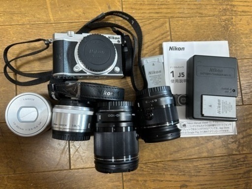 【取引中】Nikon1 j5  レンズ4点　バッテリー2個