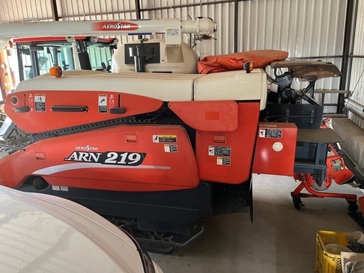 クボタ 農機具 コンバイン ARN219 結束機付 160.9H 茨城県古河市　引き取り限定