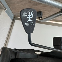 【差し上げます】オフィスチェア 腰あてクッション付きの画像