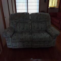 ２人掛けソファーの画像