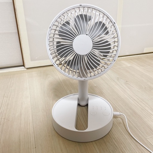 USB充電卓上扇風機