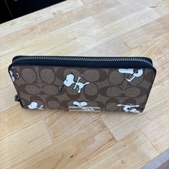 COACH  シグネチャー　ラウンドファスナー長財布