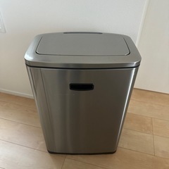 【ゴミ箱】自動、電動、センサー、Costco、45リットルの画像