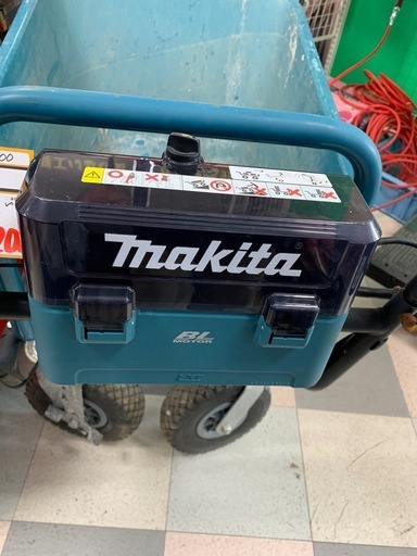 【お値下げしました！】充電式運搬車　　　MAKITA   　　CU1800  　　本体のみ