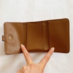しまむら　mumu 財布　三つ折り財布　コンパクトサイズ　ミニマリストの画像