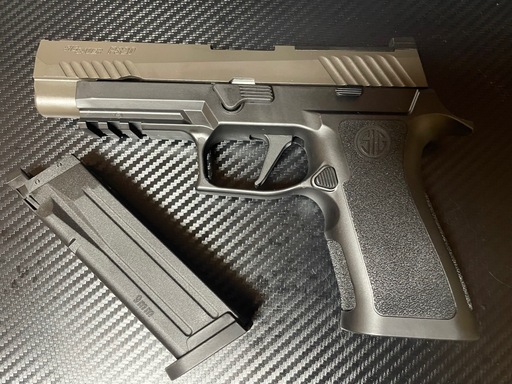 エアガン　Para Bellum P320 XFULL 4.7in ガスガンXcarry SIG M17   パラベラム　美品！