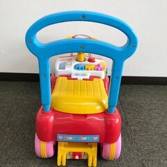 ワールド サンリオ わくわくハローキティ 女の子 乗用玩具 押し車の画像